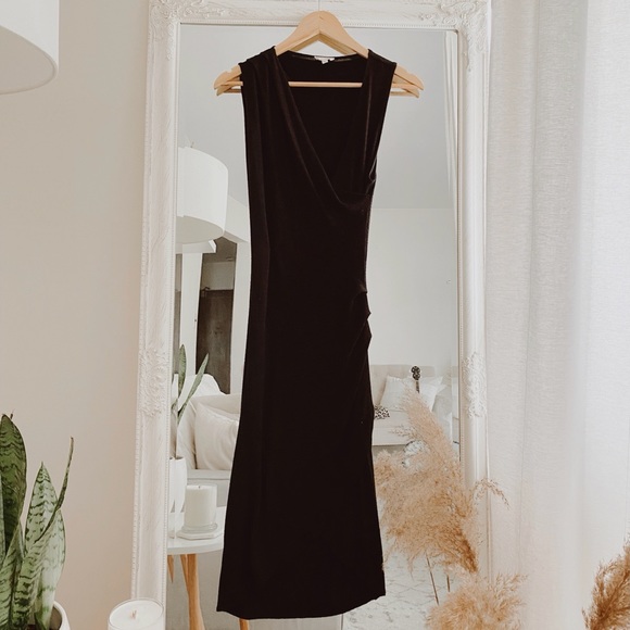 Wilfred Free Black Knit Maxi Dress - Picture 2 of 9